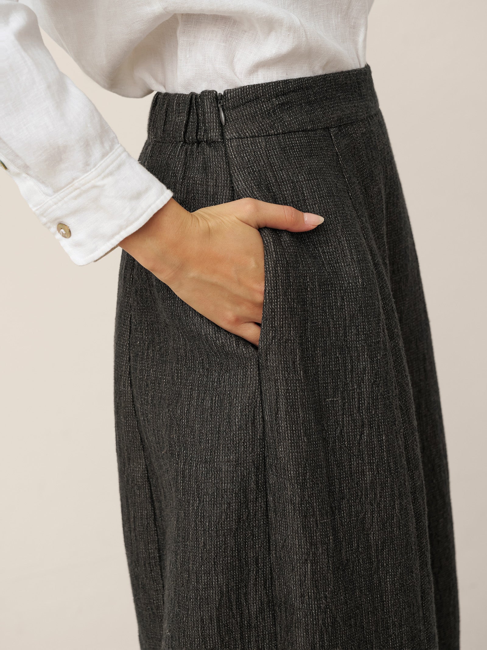 Linen Cocoon-Shaped Elastic Waist Skirt RHIANNON Linen Cocoon-Shaped Elastic Waist Skirt RHIANNON