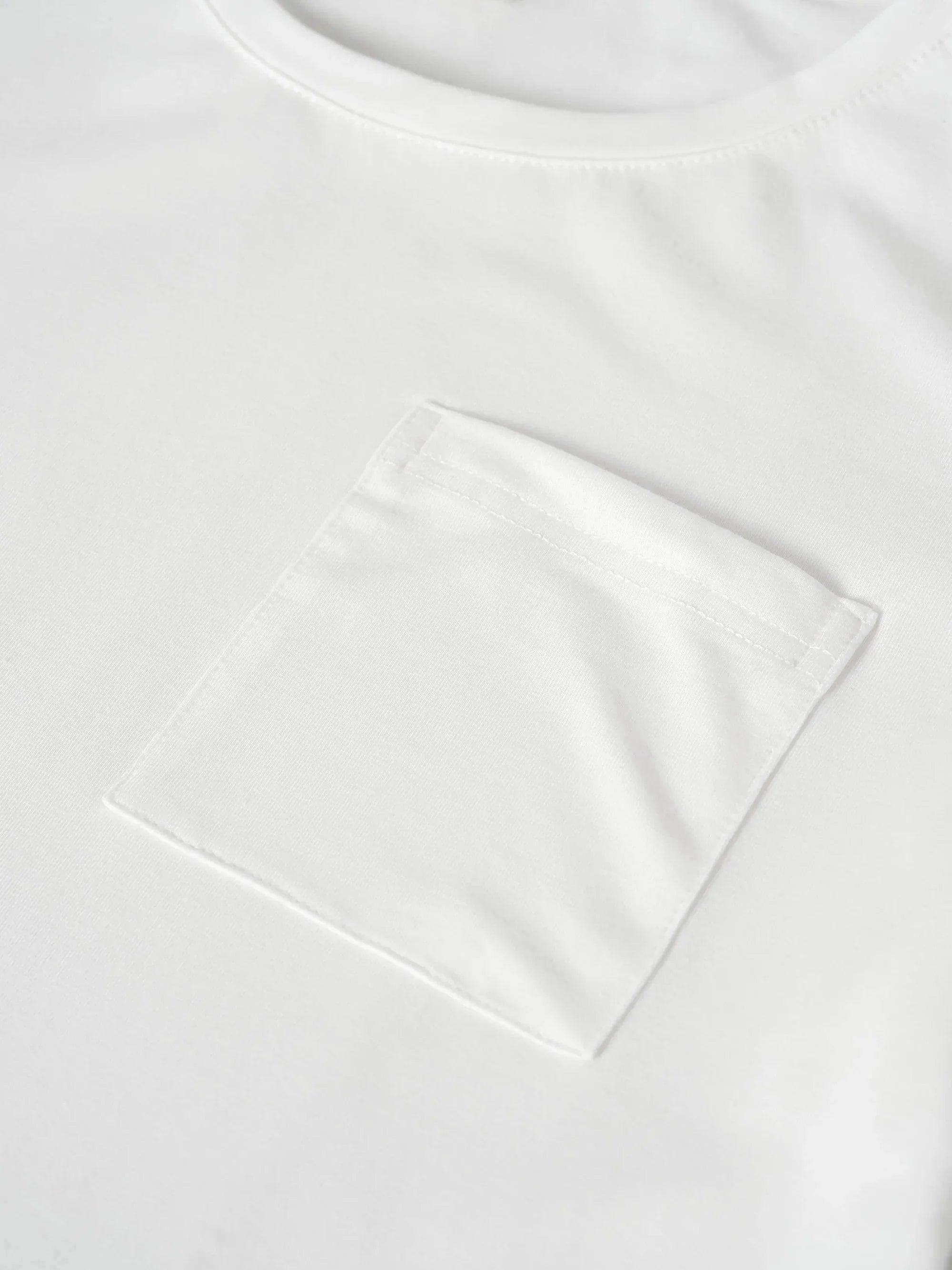 Stretch-Knit Bamboo Classic Basic Tee BELLE Stretch-Knit Bamboo Classic Basic Tee BELLE