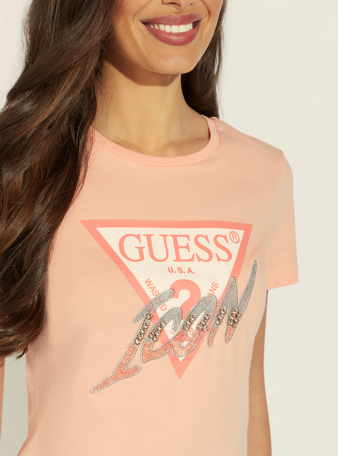 Eco Peach Icon Logo T-Shirt