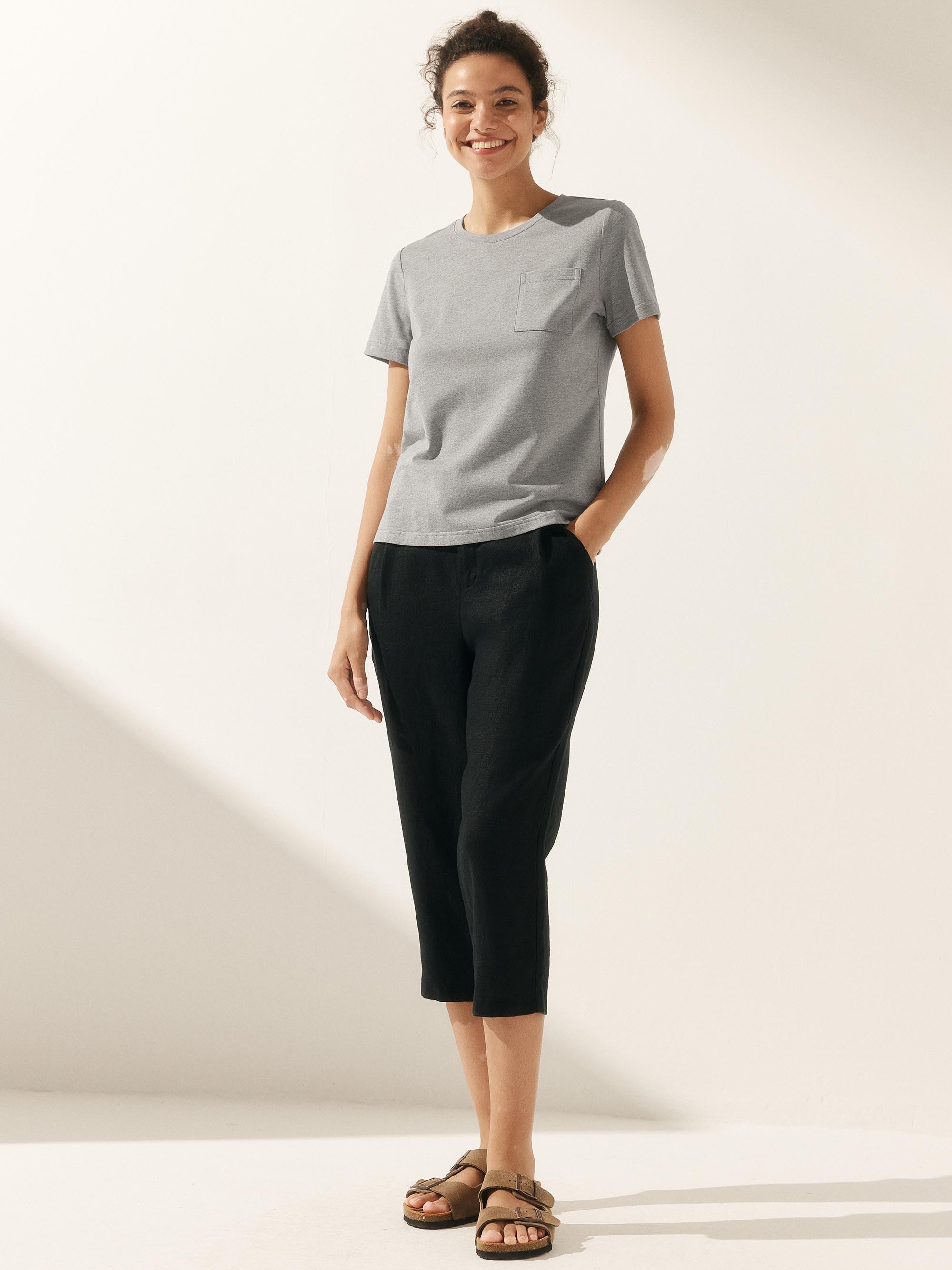 Stretch-Knit Bamboo Classic Basic Tee BELLE Stretch-Knit Bamboo Classic Basic Tee BELLE