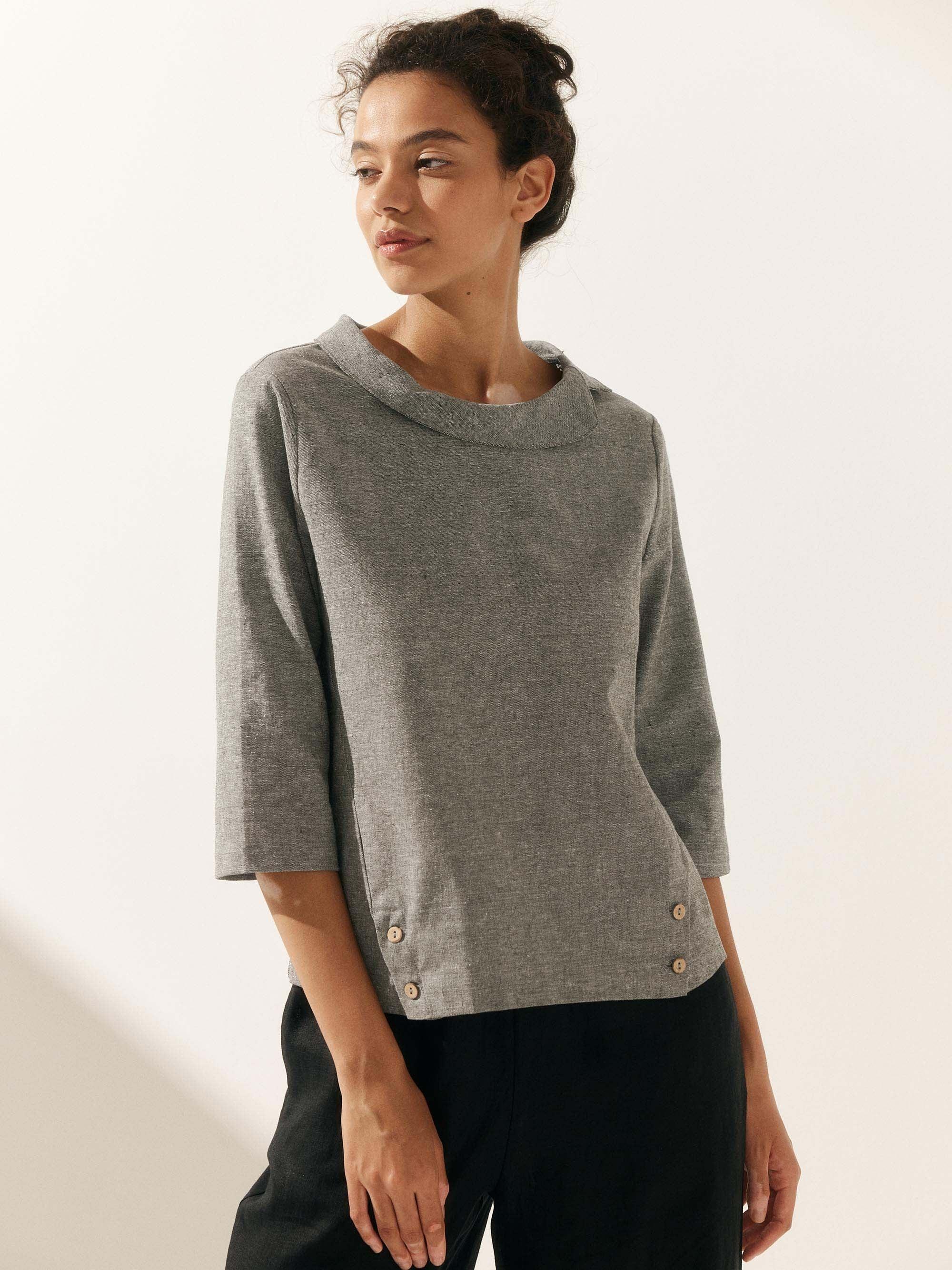 Linen Gingham Checked Round Soft-Fold Collar Top LAURA Linen Gingham Checked Round Soft-Fold Collar Top LAURA