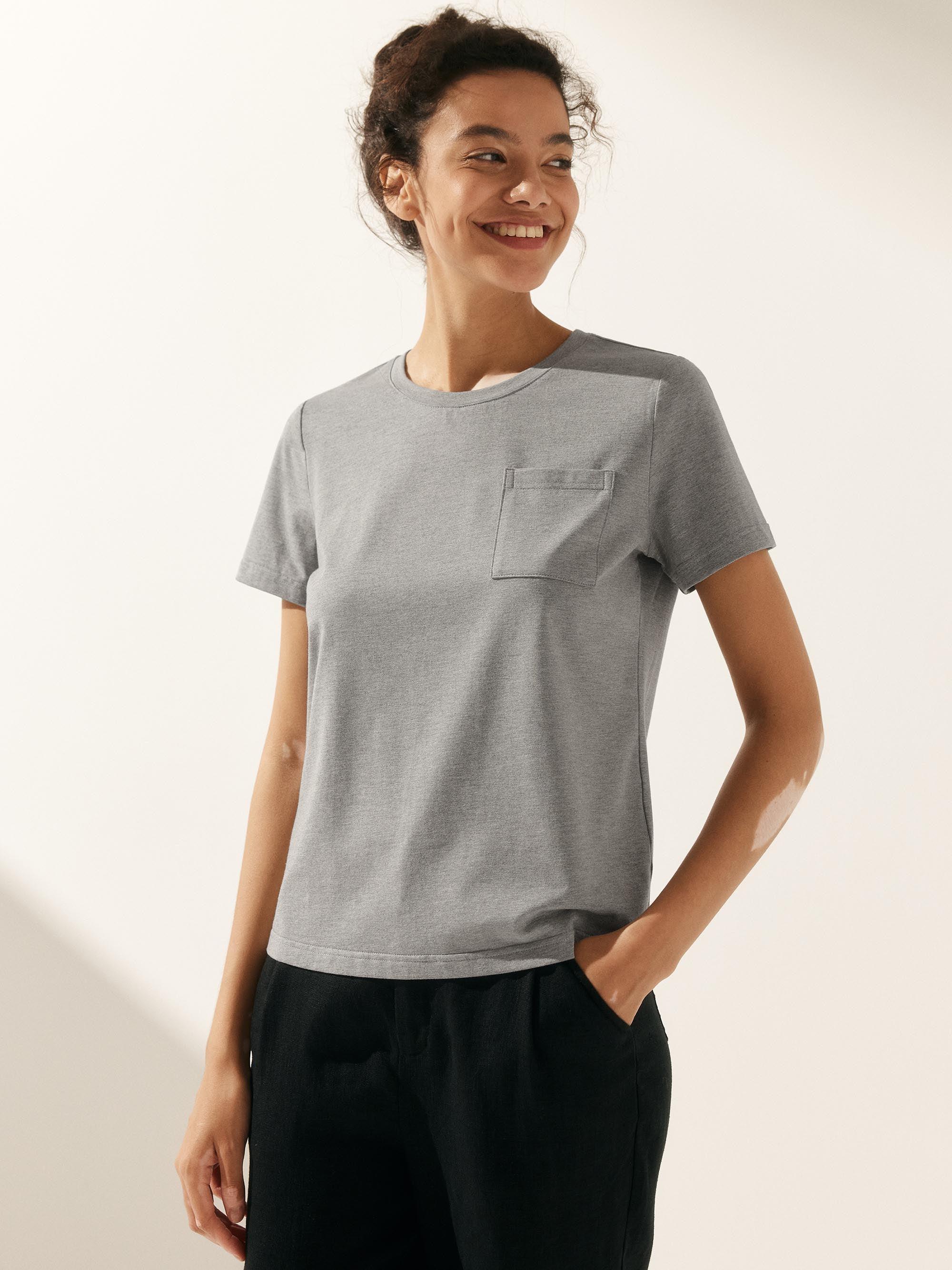 Stretch-Knit Bamboo Classic Basic Tee BELLE Stretch-Knit Bamboo Classic Basic Tee BELLE