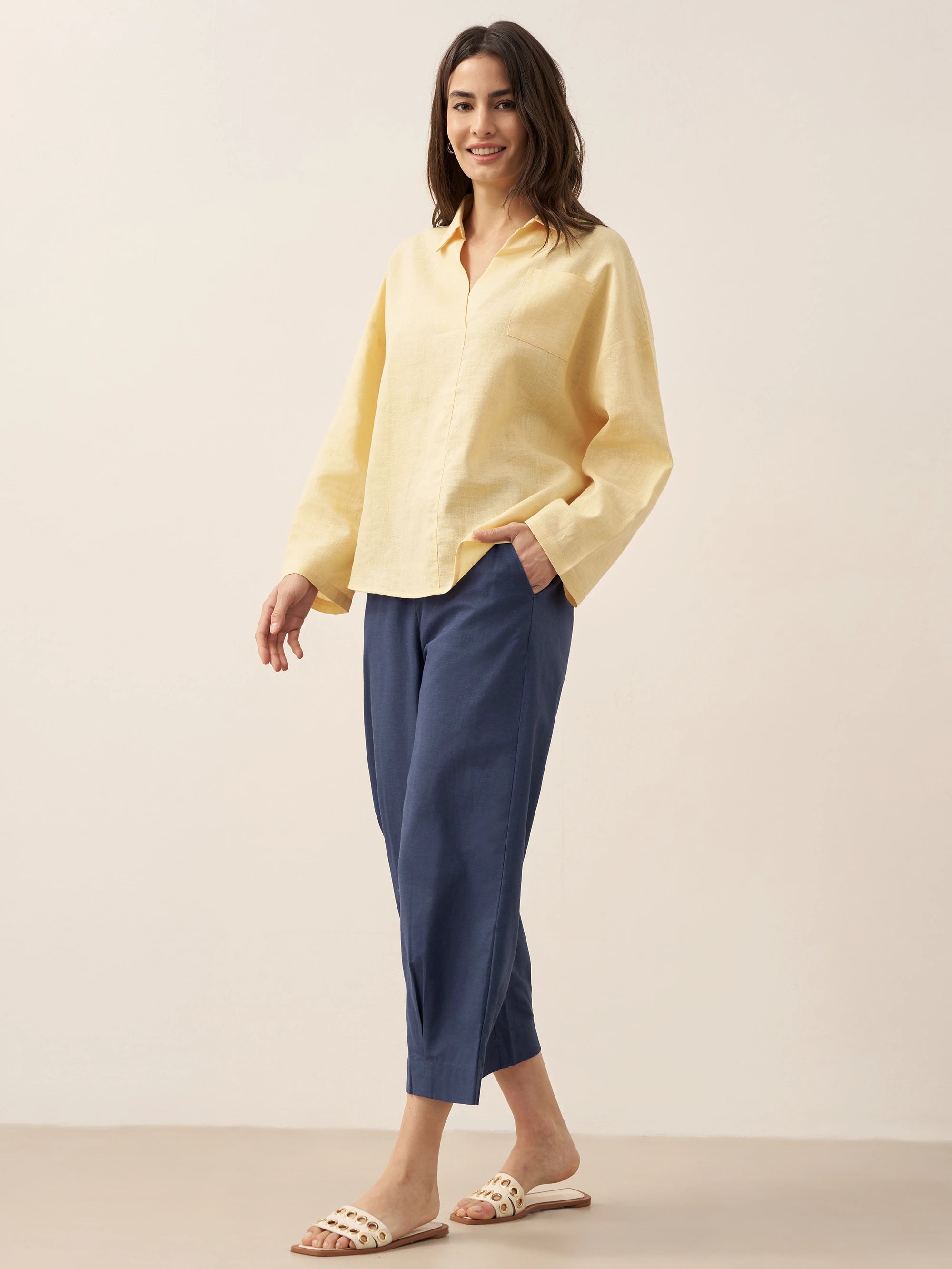 Linen Oversized Fit Pocket Shirt ELOWEN Linen Oversized Fit Pocket Shirt ELOWEN