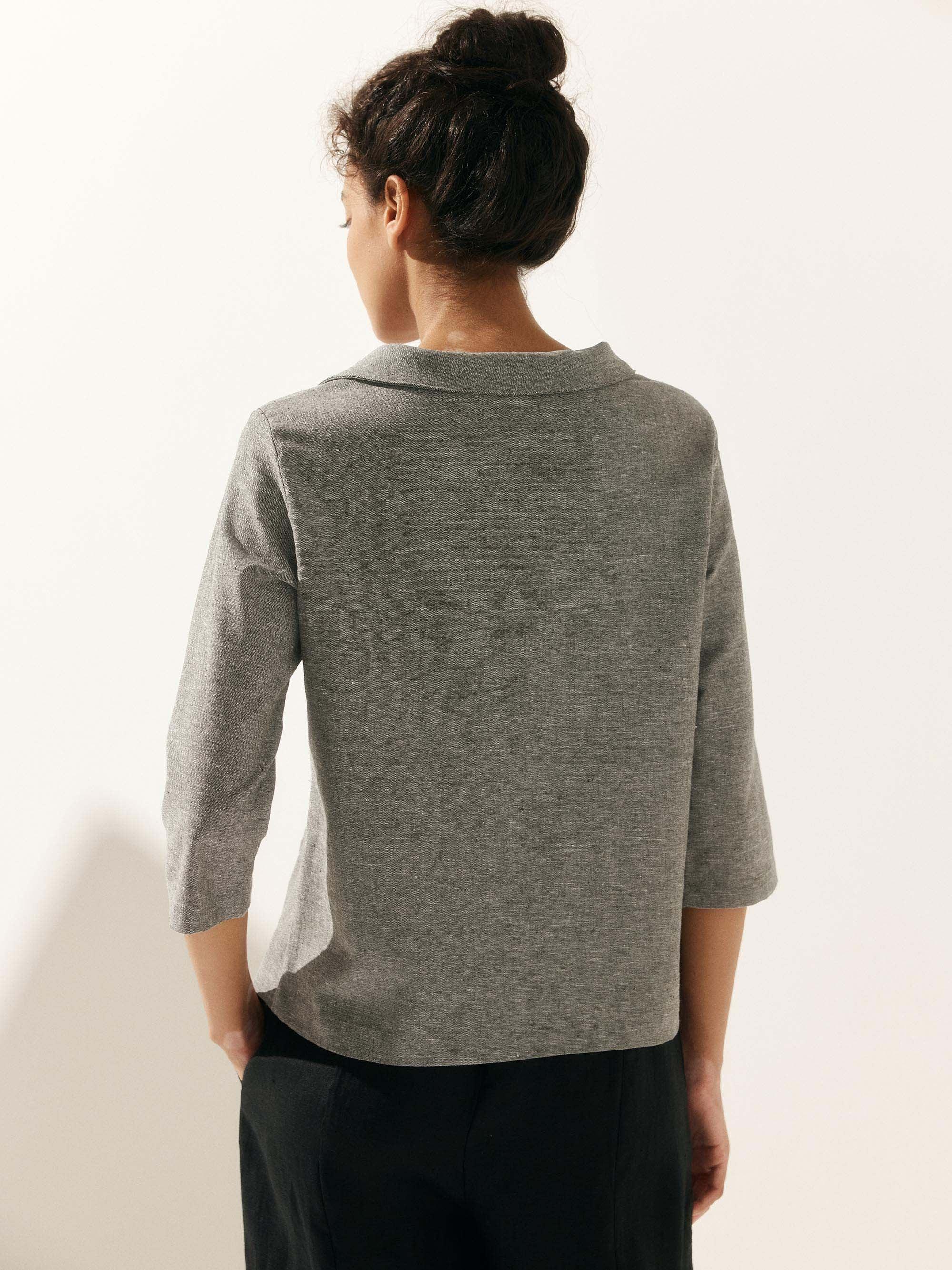 Linen Gingham Checked Round Soft-Fold Collar Top LAURA Linen Gingham Checked Round Soft-Fold Collar Top LAURA