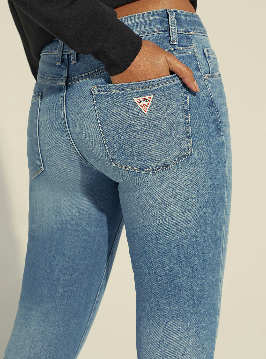 Annette Mid-Rise Skinny Denim Jeans in Carrie Light Wash Annette Mid-Rise Skinny Denim Jeans in Carrie Light Wash