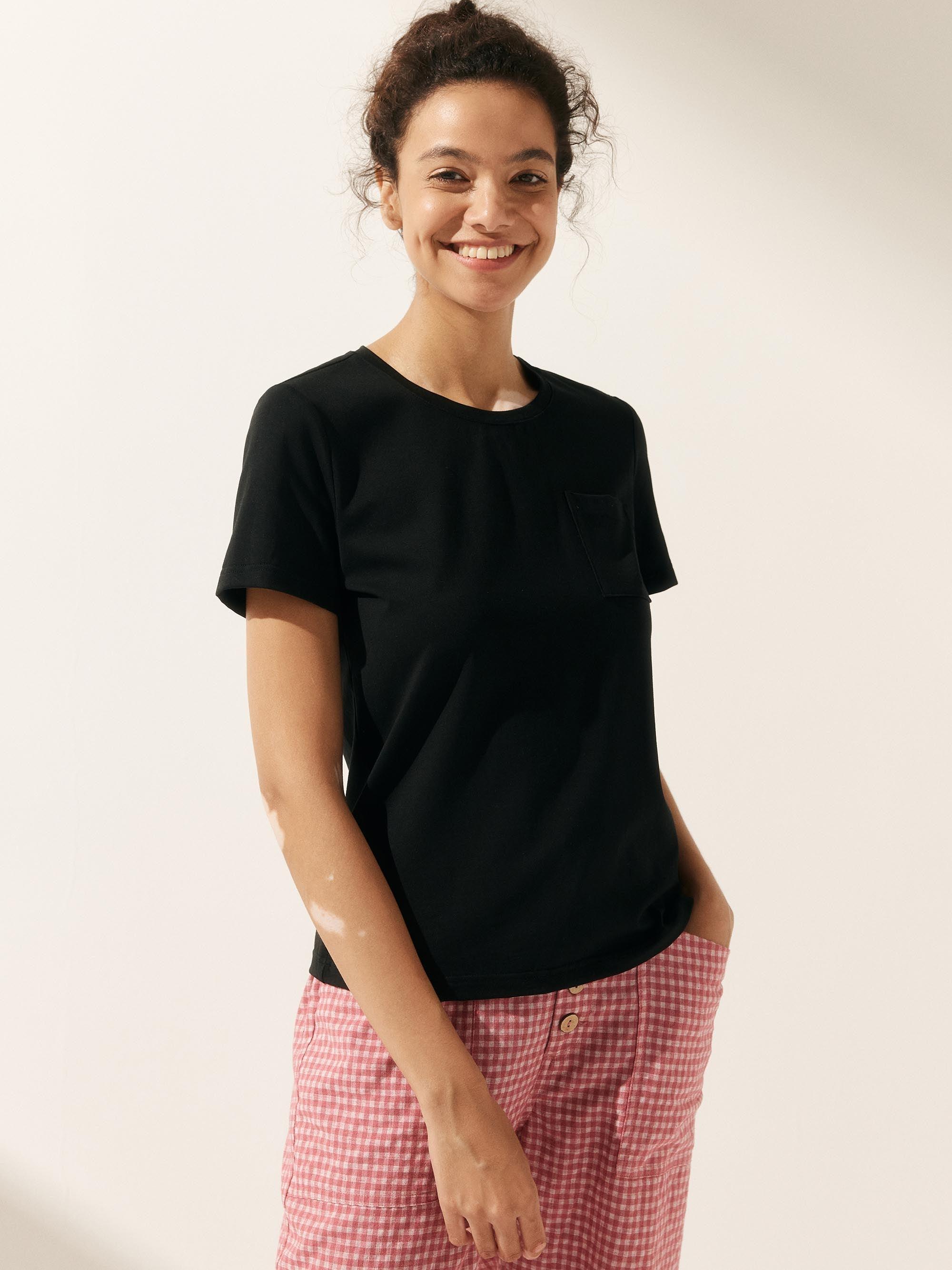 Stretch-Knit Bamboo Classic Basic Tee BELLE Stretch-Knit Bamboo Classic Basic Tee BELLE